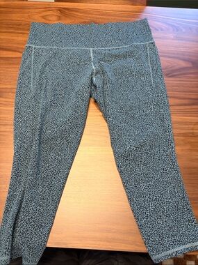 Athleta Teal and Black Speckled Textured Tights Salutation Stash II